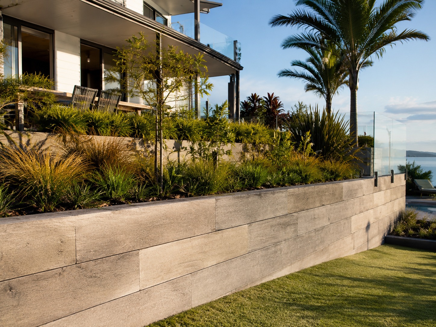 retaining wall finish detail in Tauranga