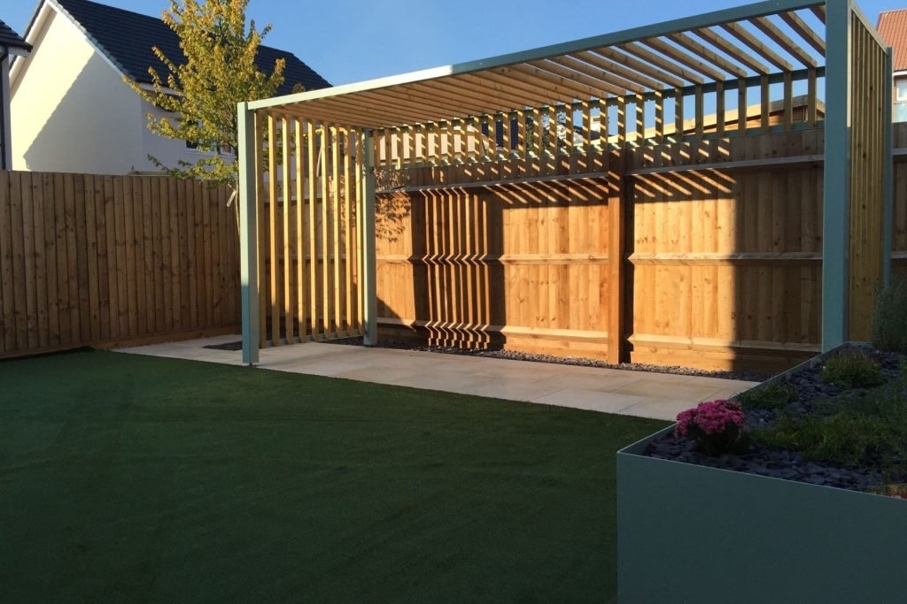freestanding pergola